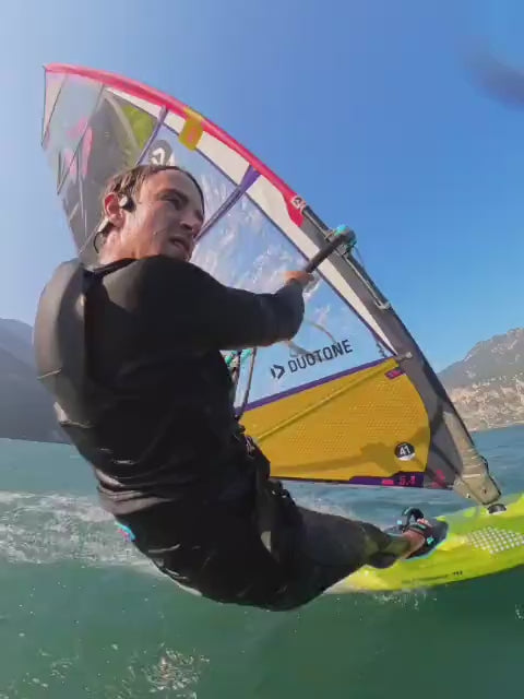 AONIC Flow kitesurf session